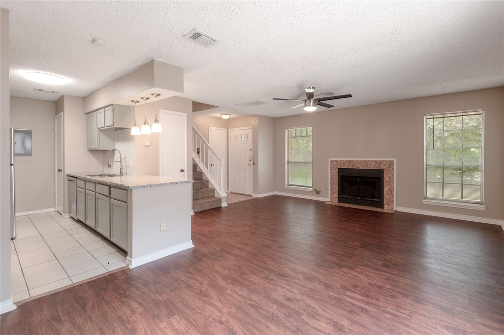 1228 Avenue O - Photo 7