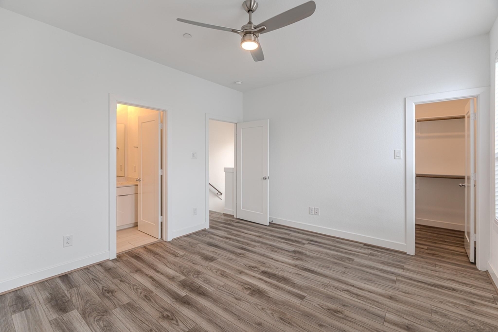 18736 B Centro Main St - Photo 22