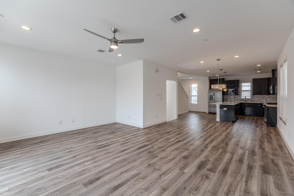 18736 B Centro Main St - Photo 12