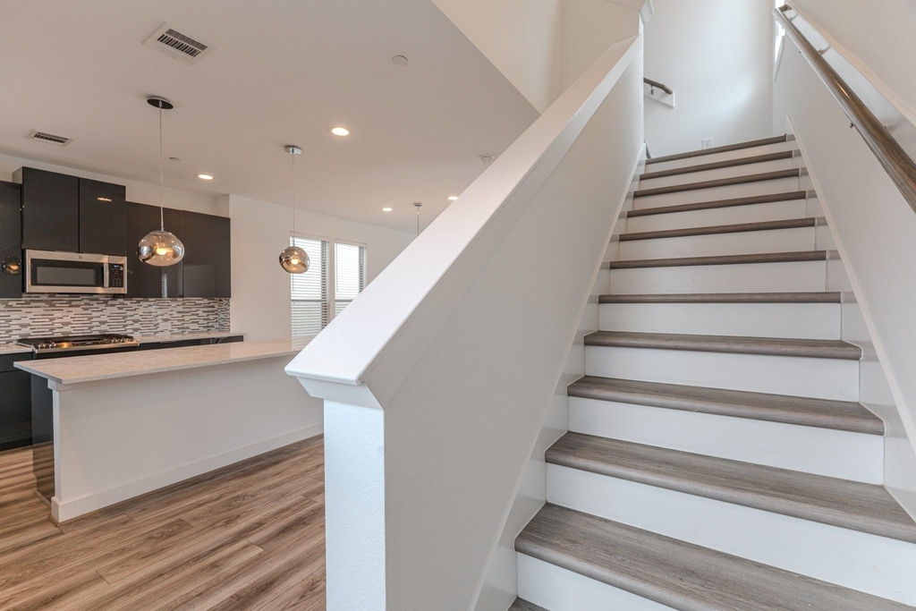 18736 B Centro Main St - Photo 15