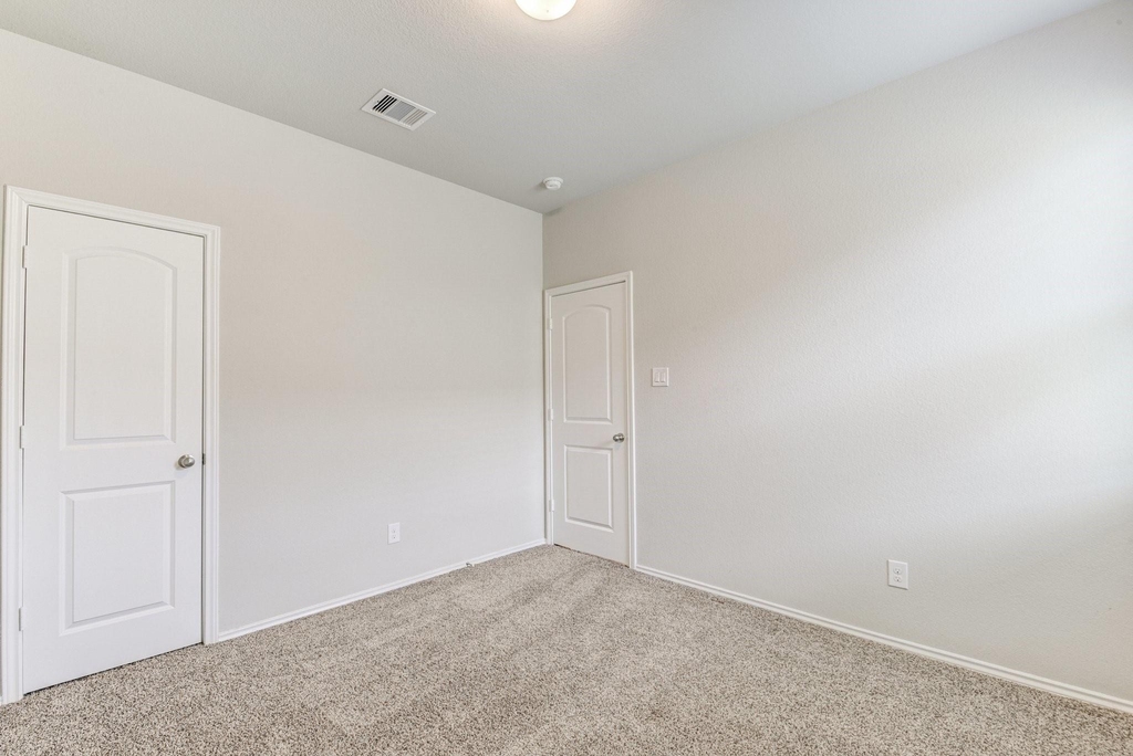 20923 Corisande Street - Photo 16