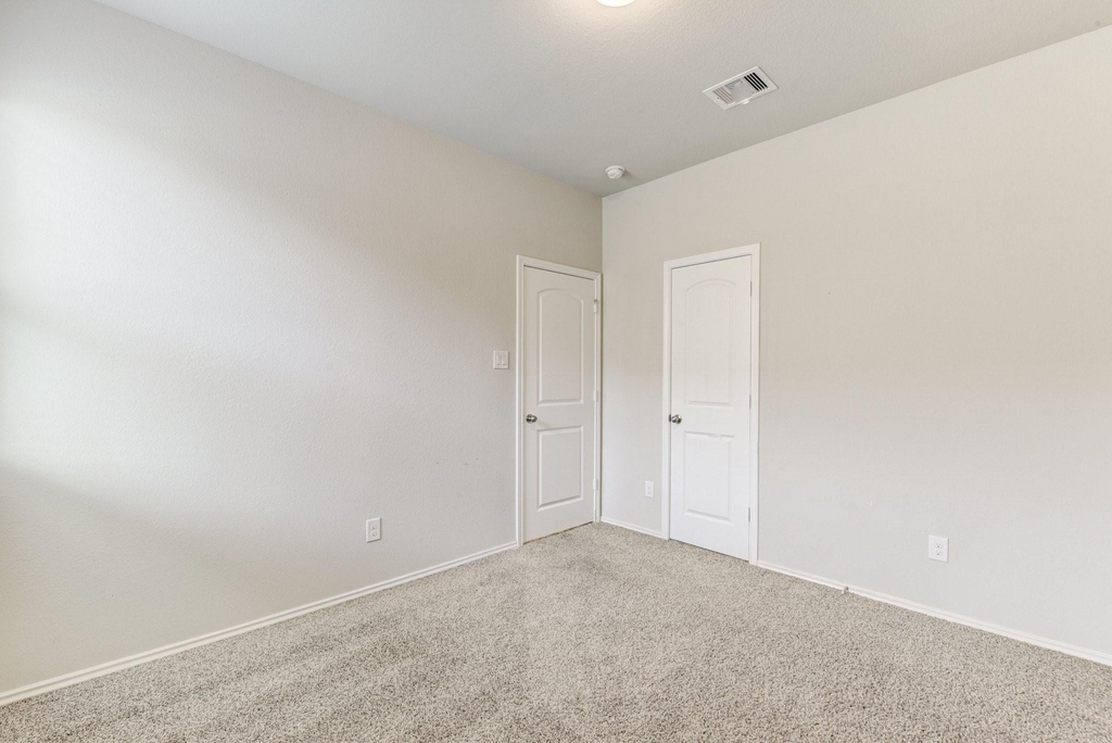 20923 Corisande Street - Photo 14