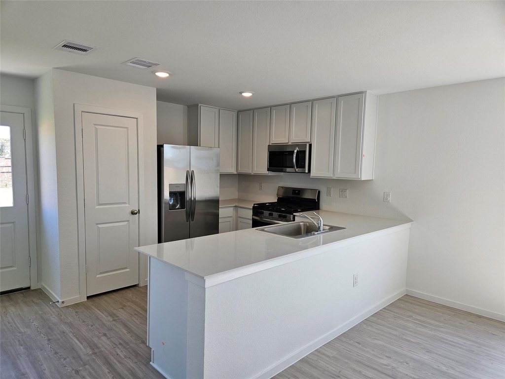 1115 Blue Stone Drive - Photo 1