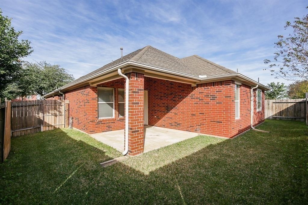 11414 Ryan Manor Drive - Photo 16