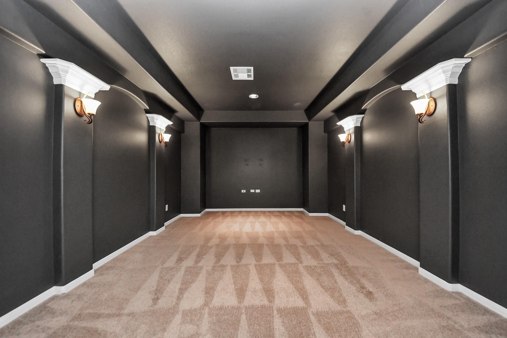 12430 Fossil Point Lane - Photo 13