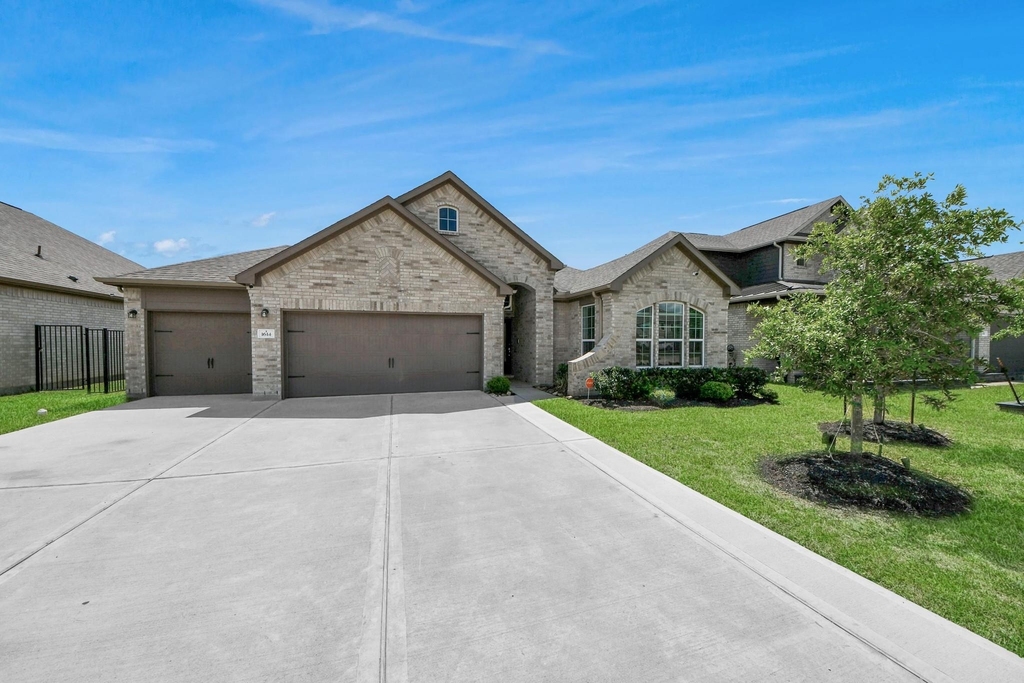 1614 Sequoia Run Drive - Photo 0