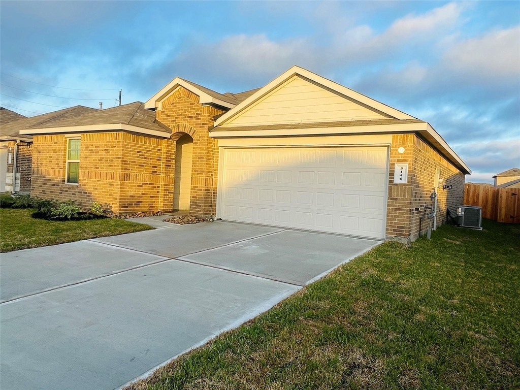 5146 Bay Meadows Lane Lane - Photo 0
