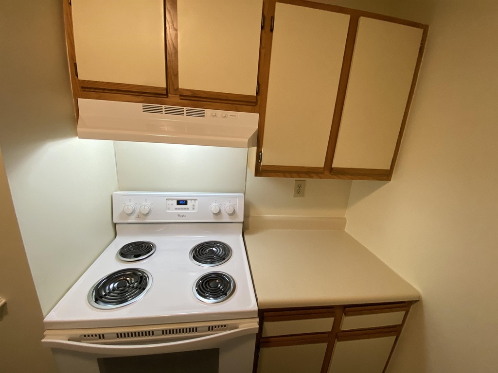 163 Eastern - Photo 11