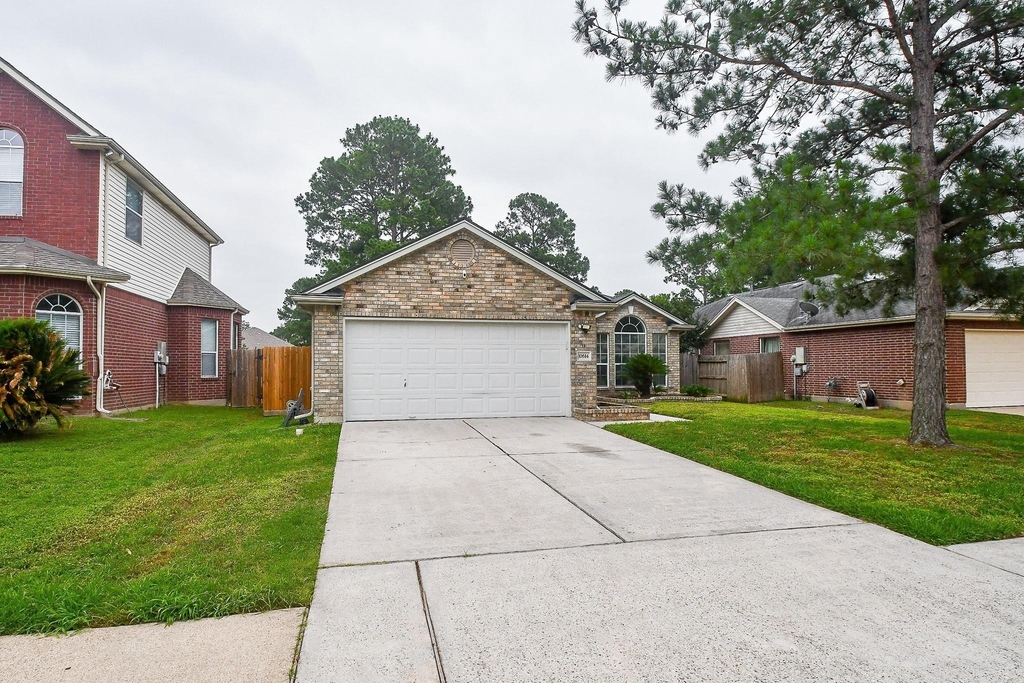 10614 Sunswept Fields Lane - Photo 3