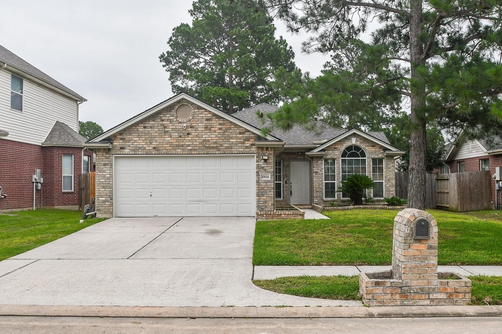 10614 Sunswept Fields Lane - Photo 0