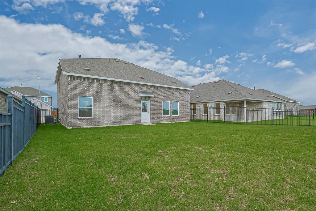 27615 Seascape Village Drive - Photo 45