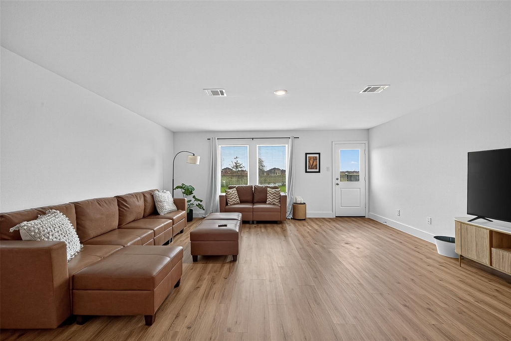 27615 Seascape Village Drive - Photo 8