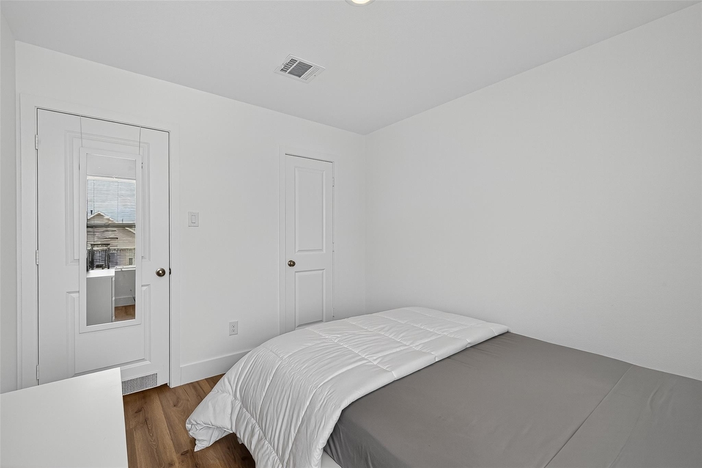 27615 Seascape Village Drive - Photo 32
