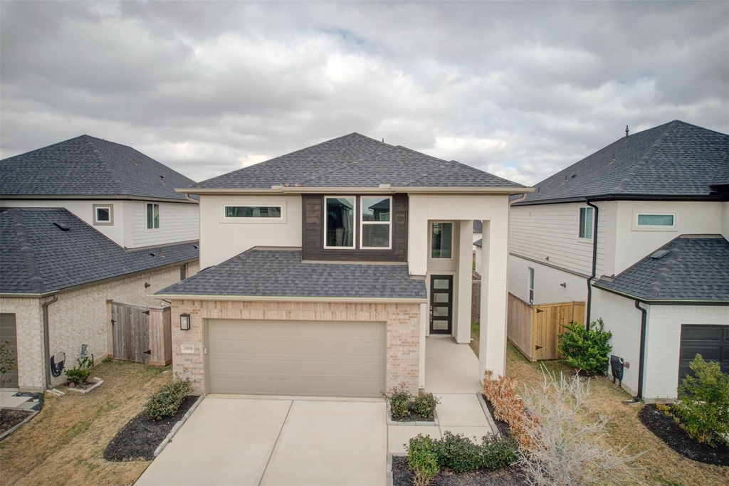 21818 Fitzroy Manor Lane - Photo 2