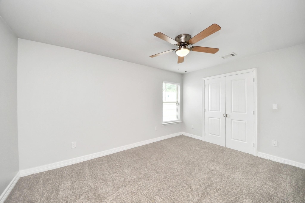 6613 Morrow Street - Photo 2