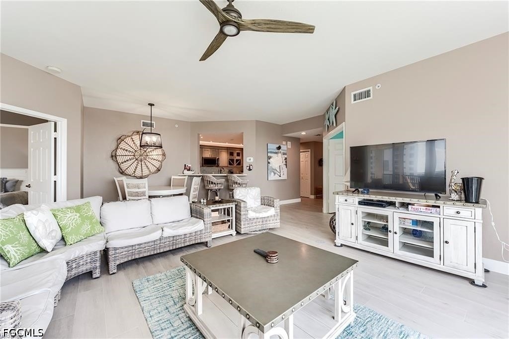 4183 Bay Beach Lane - Photo 5