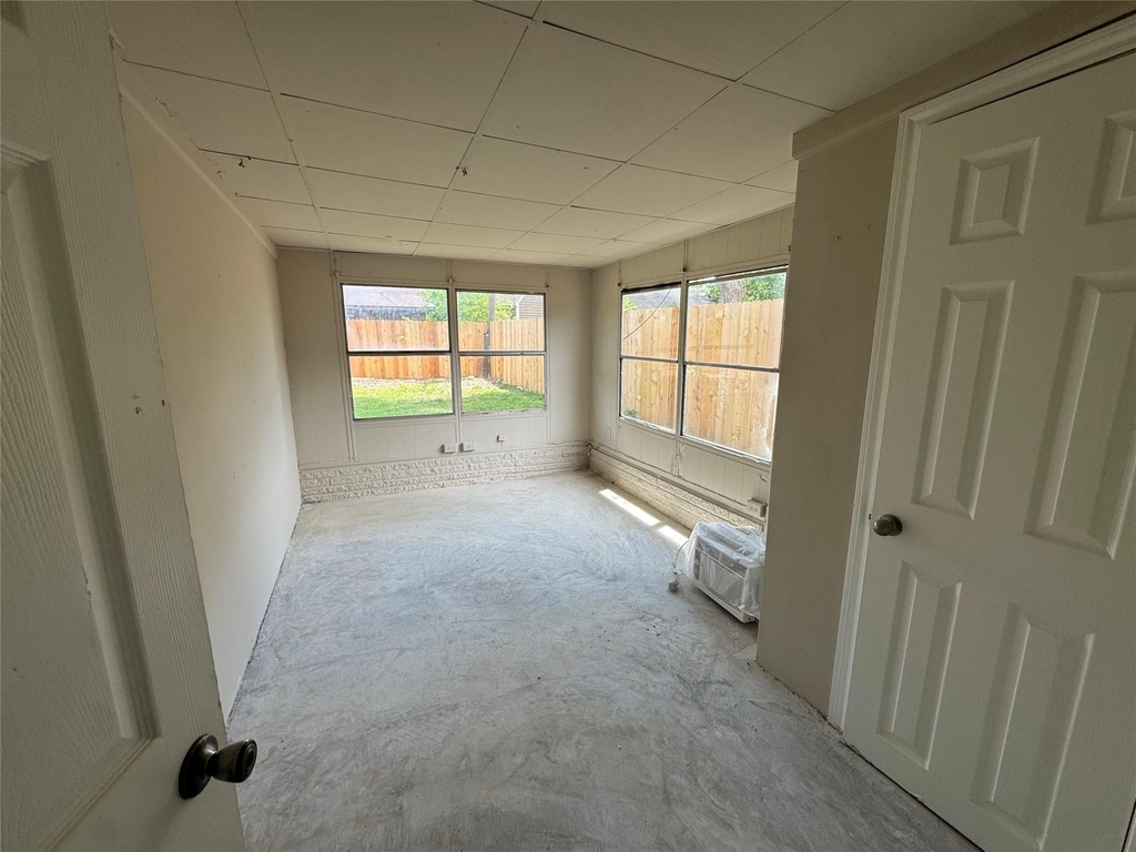 814 Globe Street - Photo 7