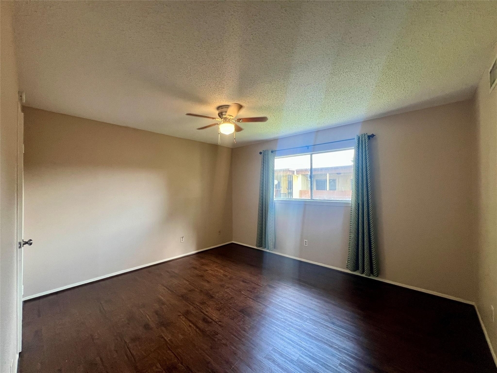 7714 Renwick Drive - Photo 9