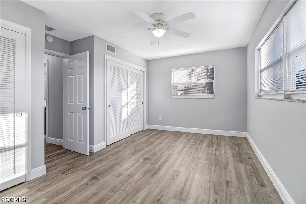 4312 S Bay Circle - Photo 9