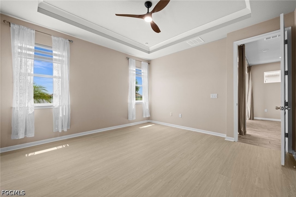 10288 Bonavie Cove Drive - Photo 18