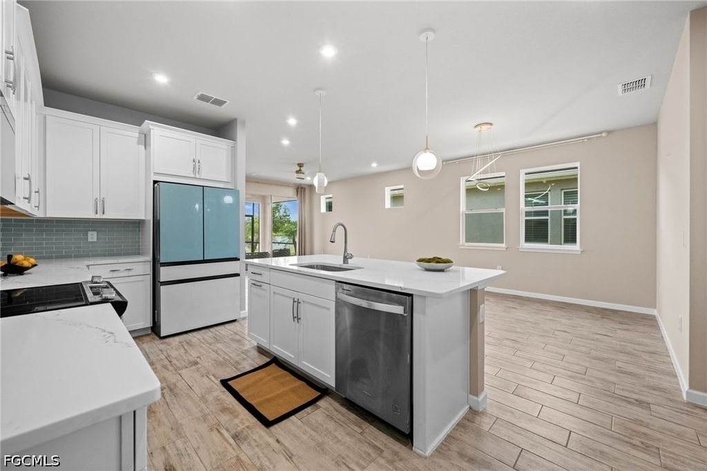 10288 Bonavie Cove Drive - Photo 1