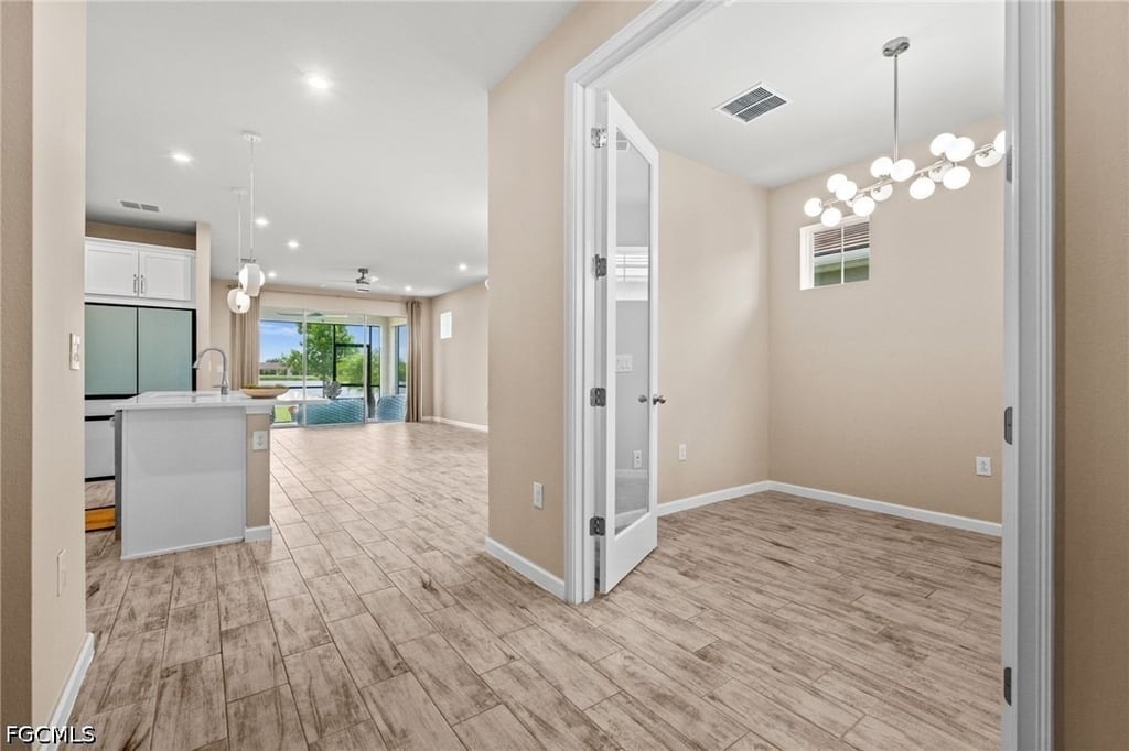 10288 Bonavie Cove Drive - Photo 7