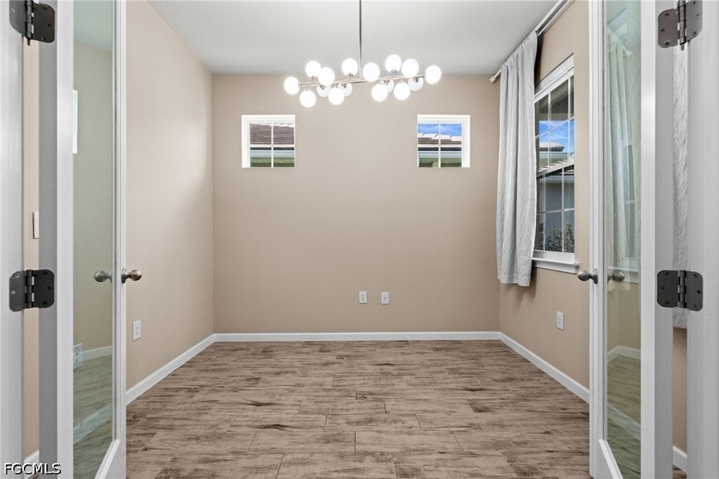 10288 Bonavie Cove Drive - Photo 8