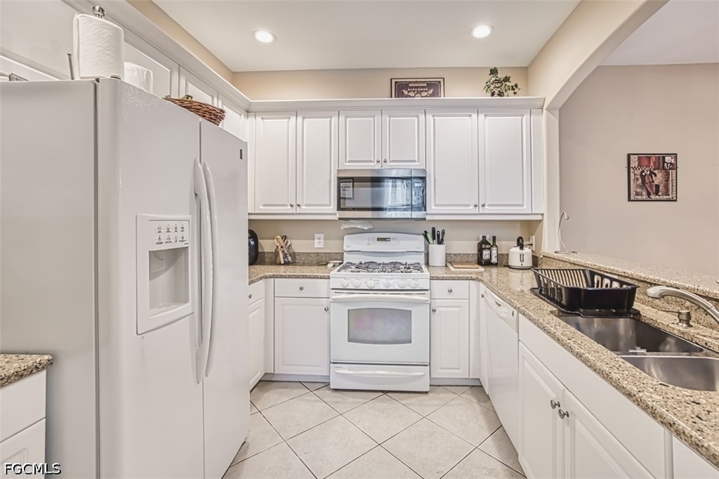 3230 Cottonwood Bend - Photo 4