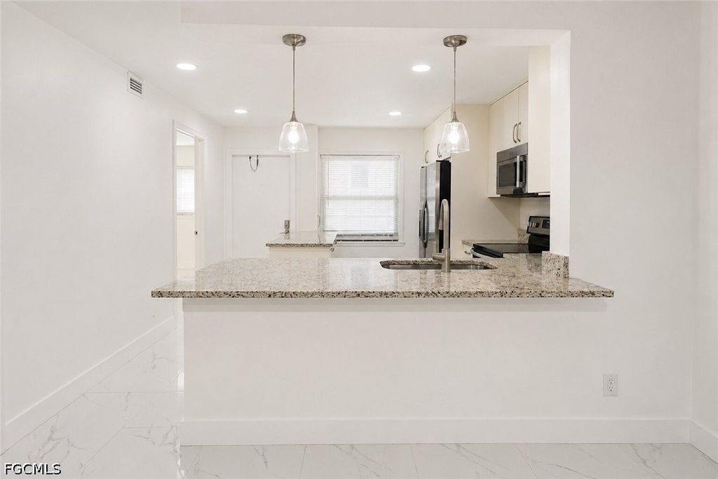 2504 Se 16th Place - Photo 9
