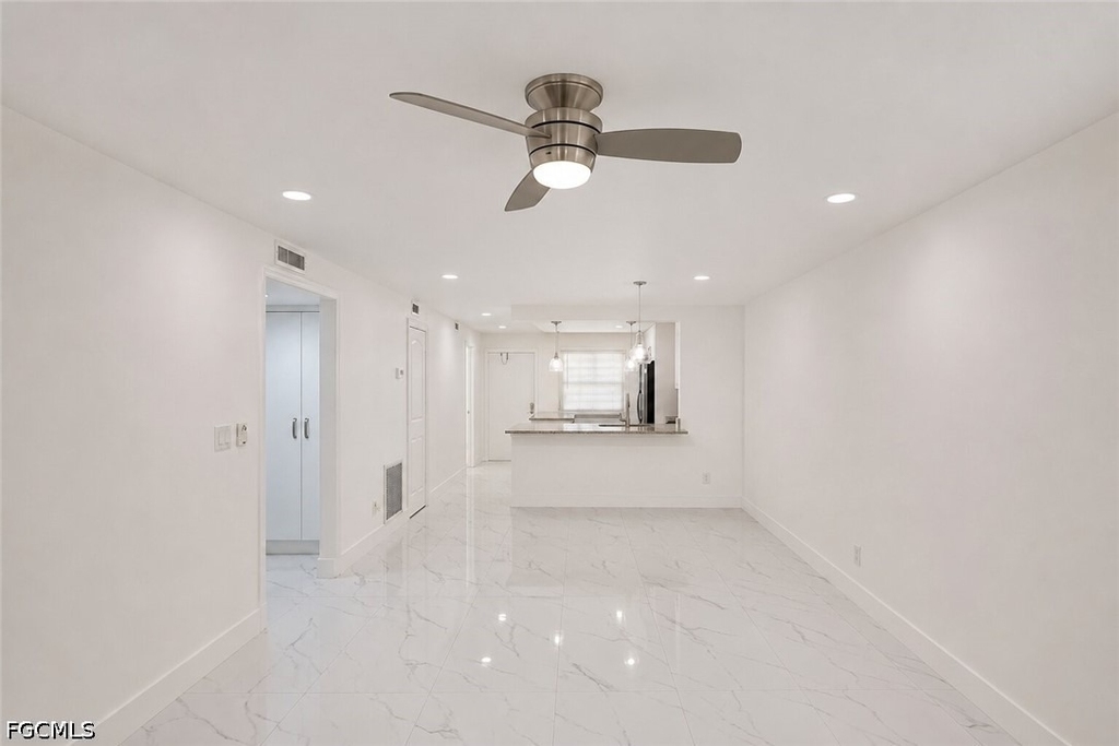 2504 Se 16th Place - Photo 14