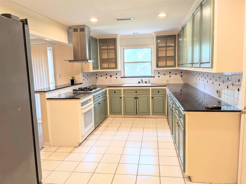 5559 Aspen Street - Photo 3