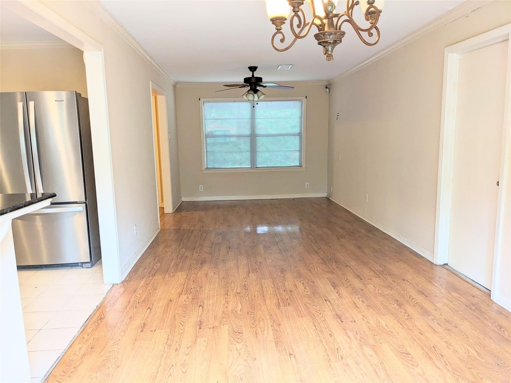 5559 Aspen Street - Photo 4