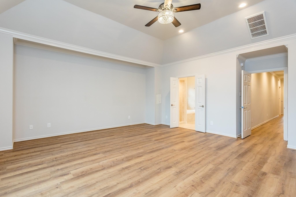 2504 Park Street - Photo 20