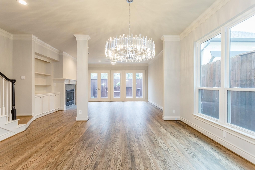 2504 Park Street - Photo 4