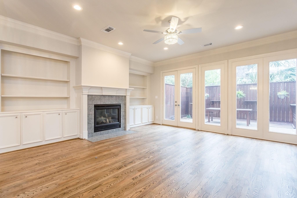 2504 Park Street - Photo 6