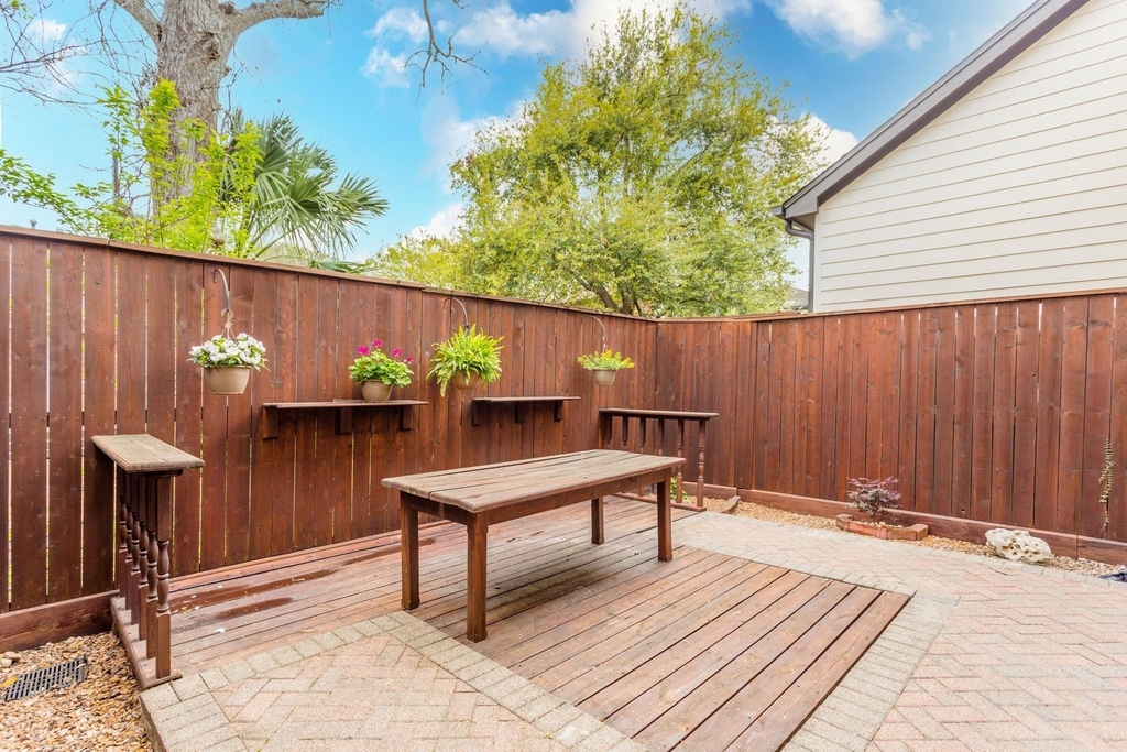 2504 Park Street - Photo 38