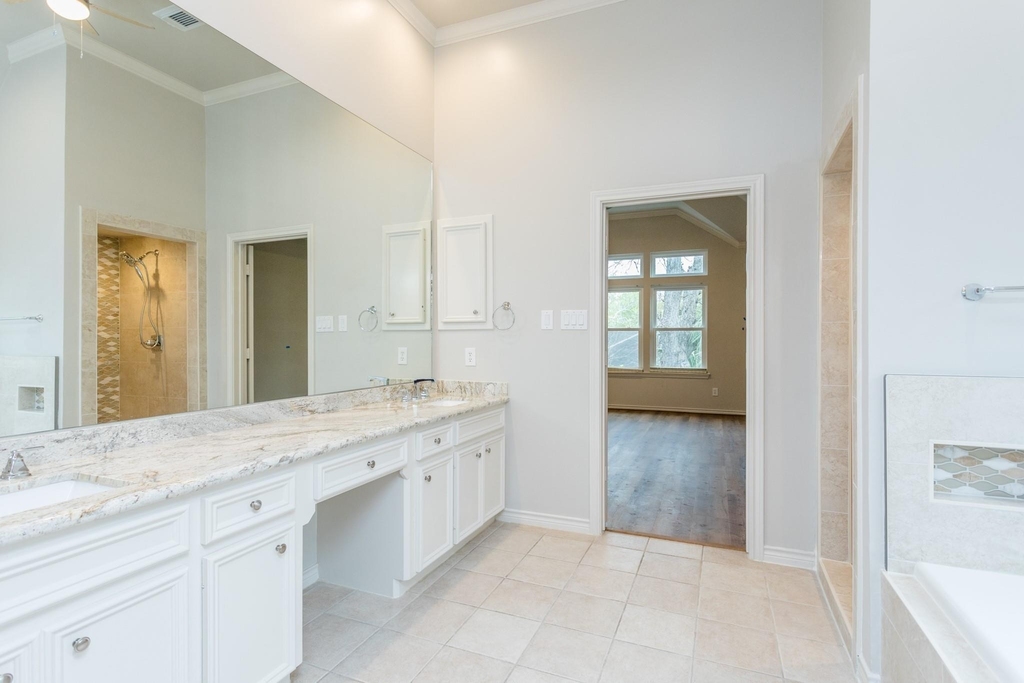 2504 Park Street - Photo 24