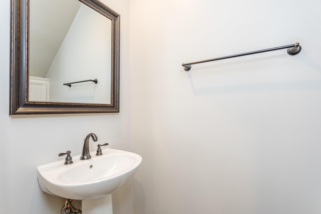 2504 Park Street - Photo 11
