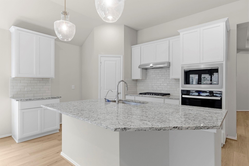 235 Navasota Narrows Way - Photo 2