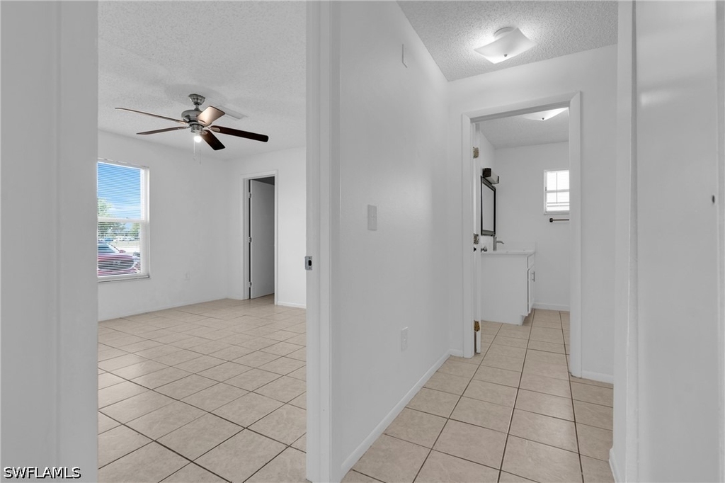 421 Se 24th Avenue - Photo 7