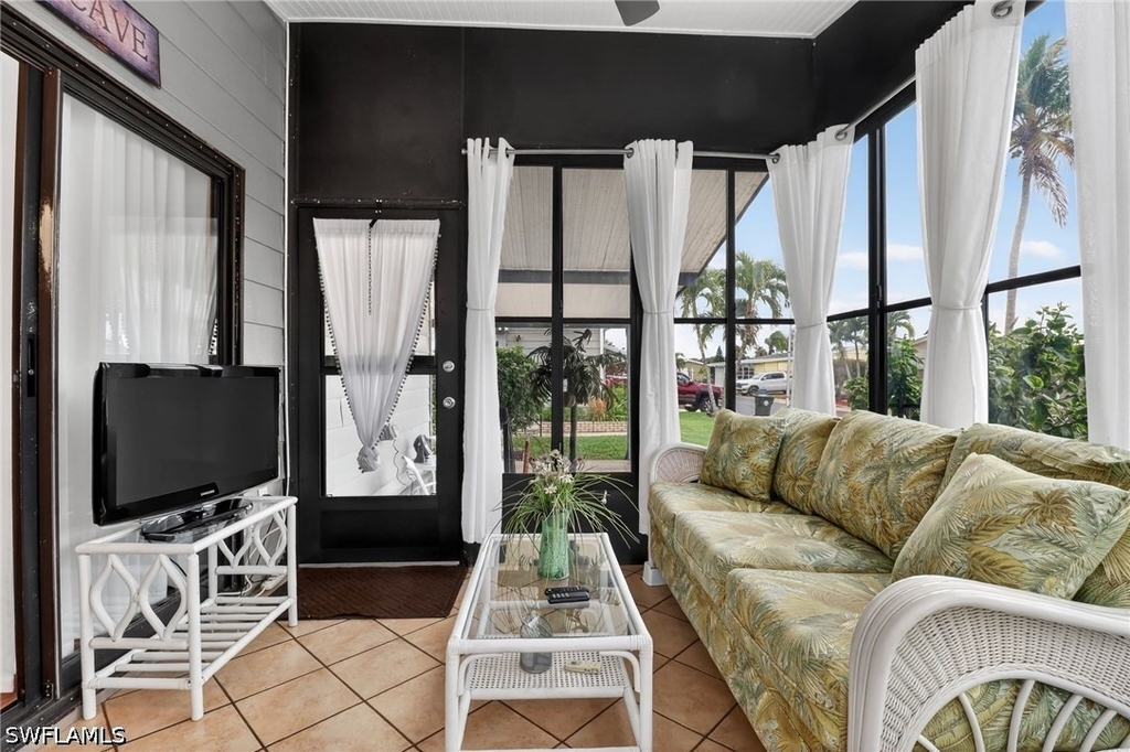 183 Oceans Boulevard - Photo 20