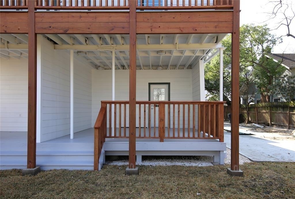4445 Rusk - Photo 18