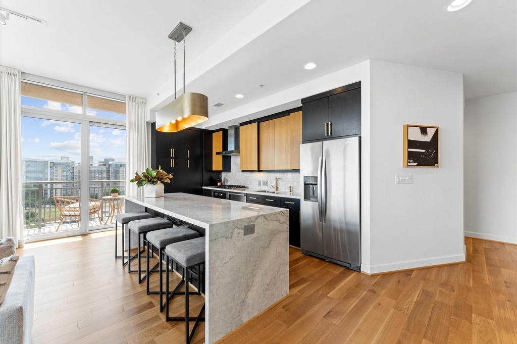 2207 Bancroft Street - Photo 4