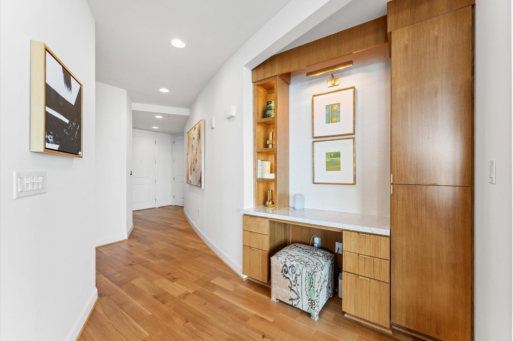 2207 Bancroft Street - Photo 5