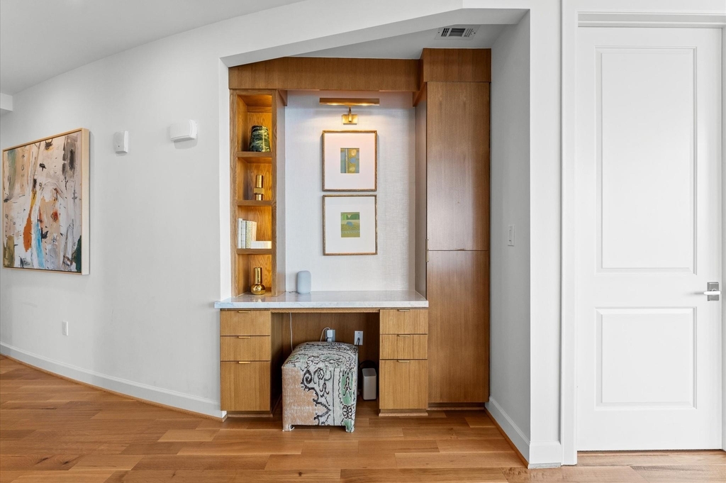 2207 Bancroft Street - Photo 6