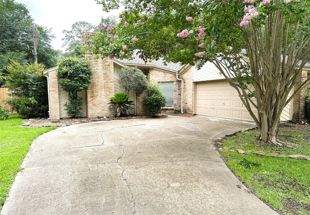 15127 Forest Lodge Drive - Photo 0