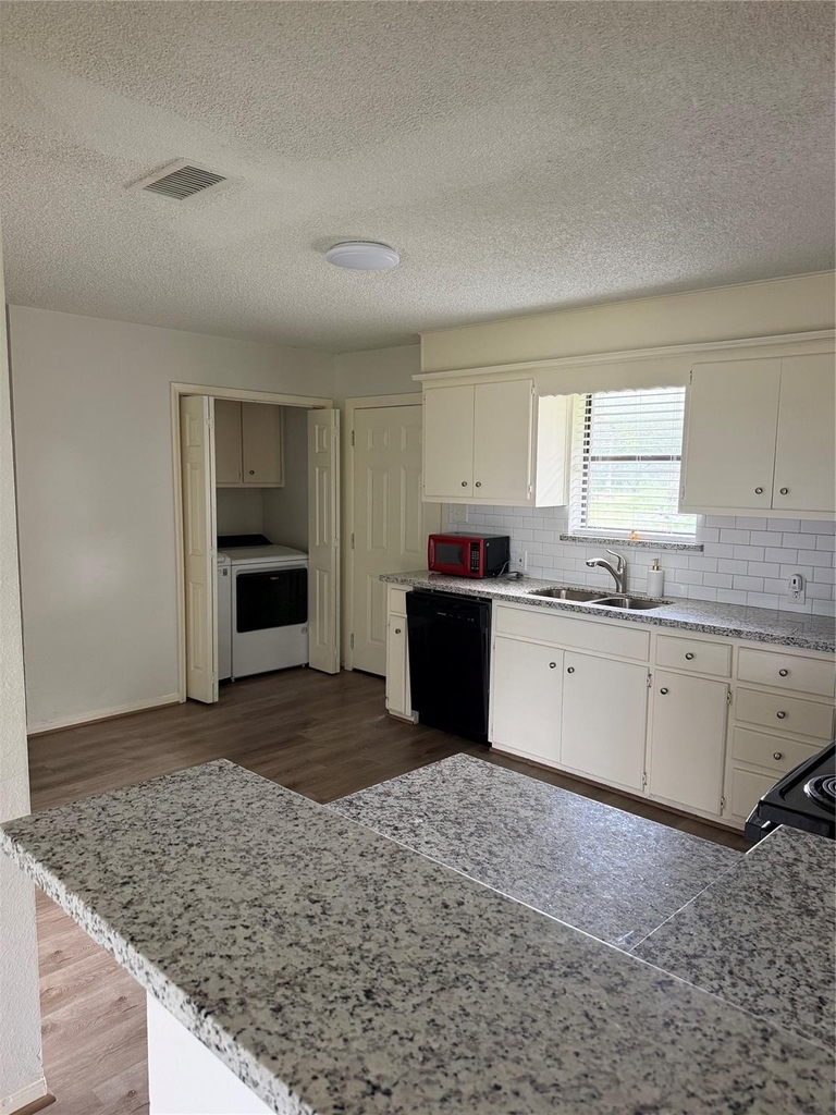 151 Country Oaks Street - Photo 3