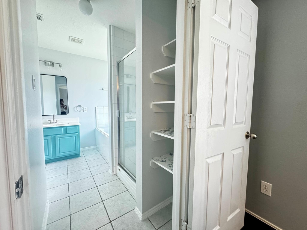 9735 Beckwood Post Drive - Photo 15