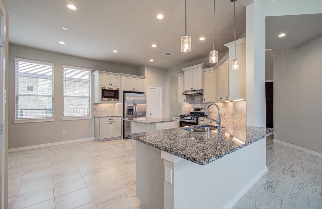 11006 Bexley Village Court - Photo 8