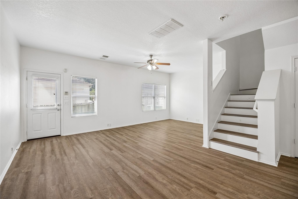 3418 Glenmore Meadow - Photo 3